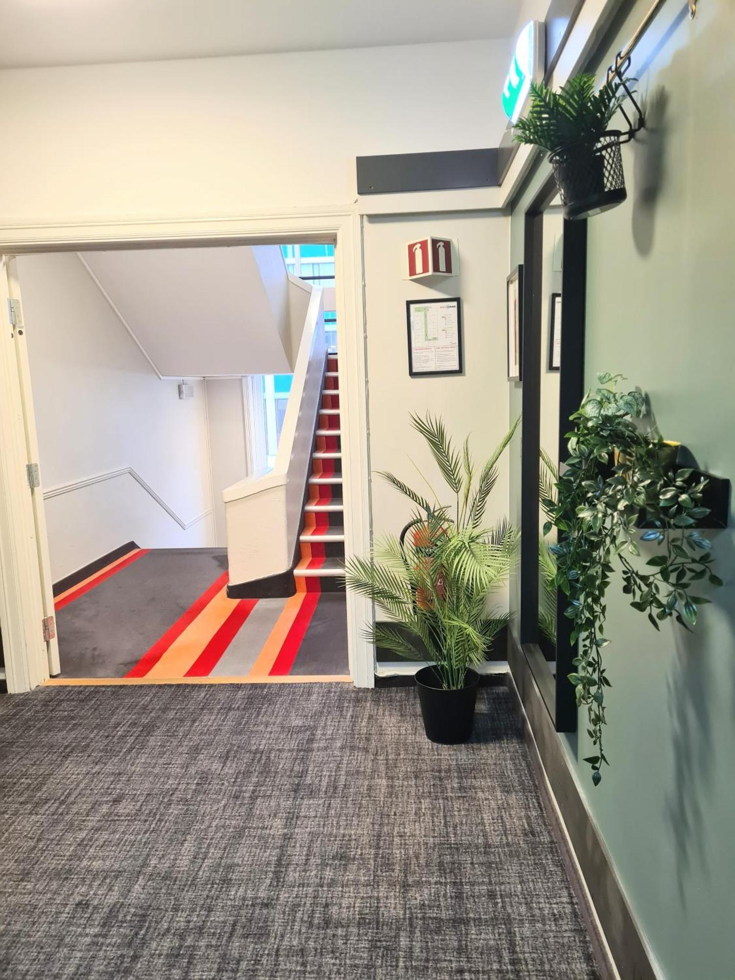 City Living Sentrum Hotel Trondheim Extérieur photo