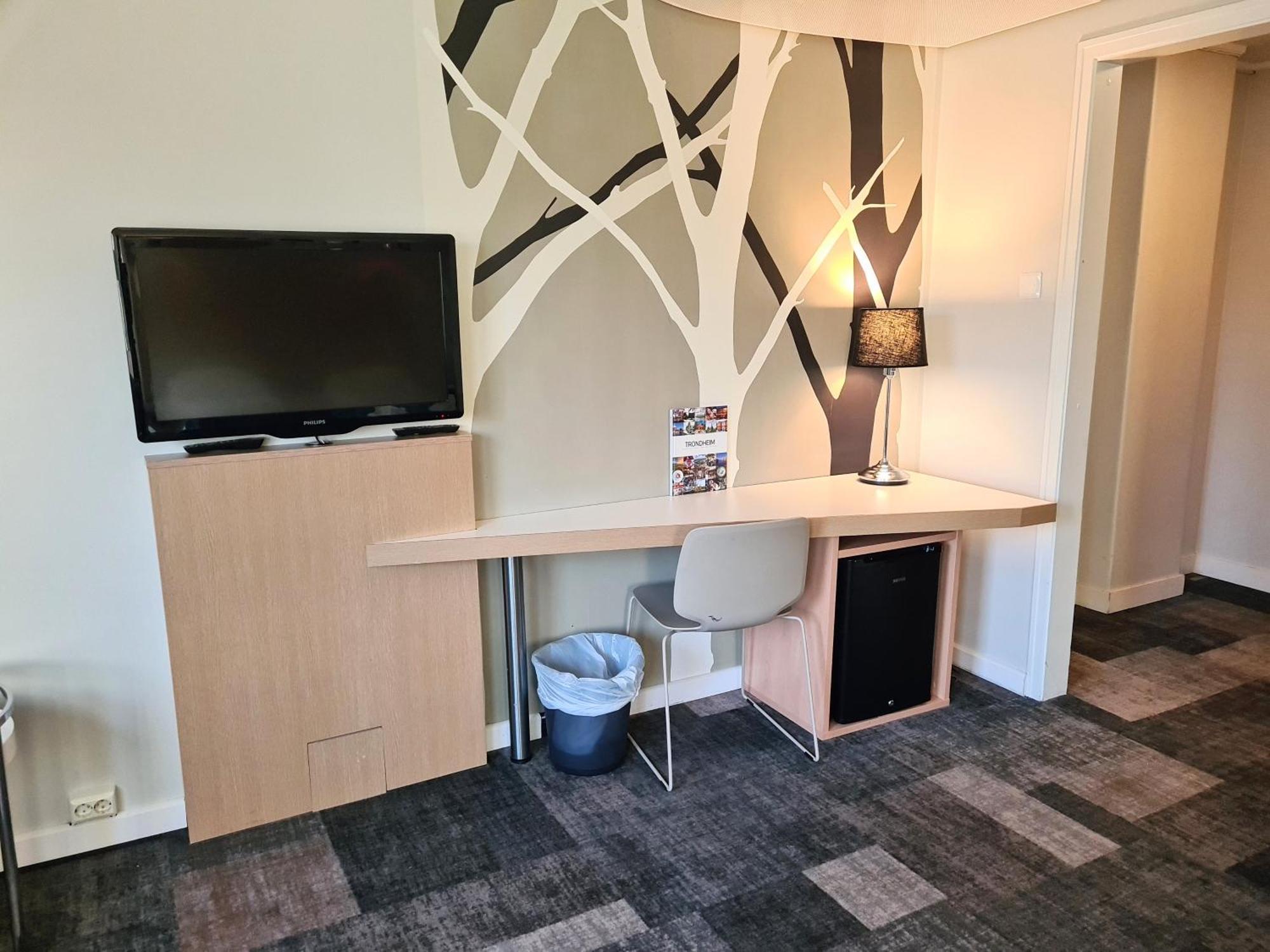 City Living Sentrum Hotel Trondheim Extérieur photo
