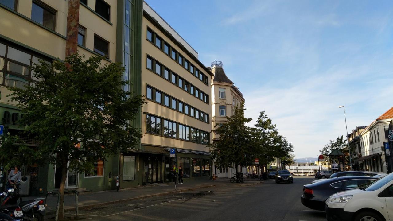 City Living Sentrum Hotel Trondheim Extérieur photo